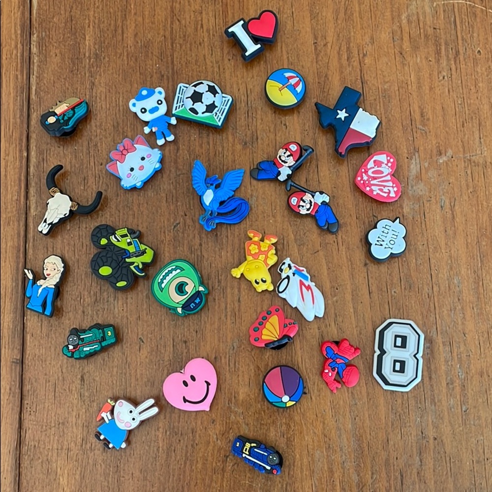 Bag of Misc Crocs Jibbitz Charms (25 total)